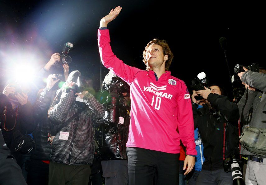 Forlán: Japón ayudará a prepararme para Mundial