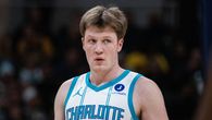 NBA: Kon Knueppel, de los Hornets, rompe el récord de triples para un novato NBA: Kon Knueppel, de los Hornets, rompe el récord de triples para un novato