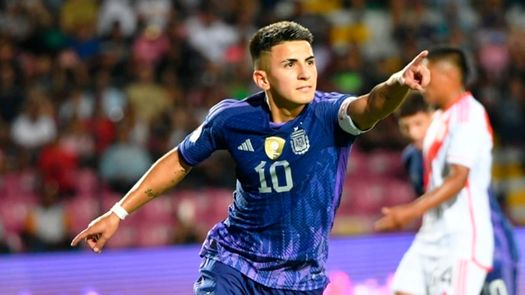 Argentina logra triunfo ante Perú en el Preolímpico