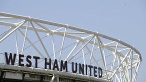 Mediocampista Marveaux arrestado por fraude tributario