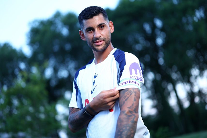 El argentino Cristian Romero es nombrado capitán del Tottenham