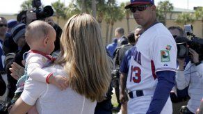 Alex Rodrí­guez todaví­a considera cirugí­a antes de la temporada