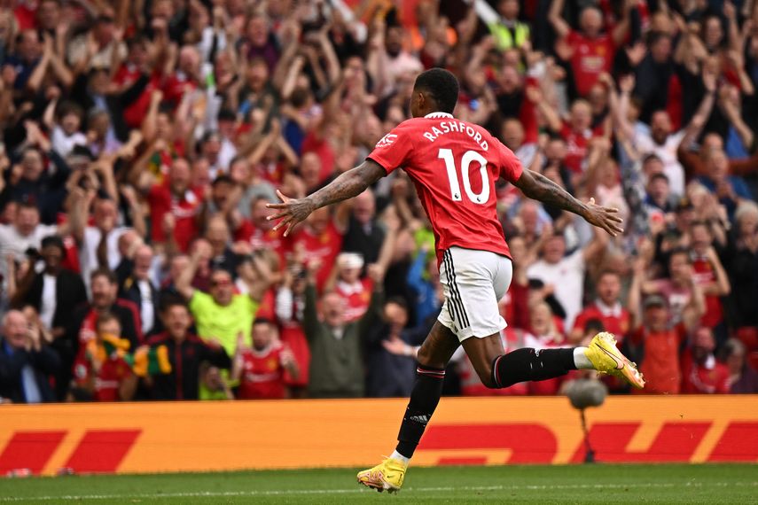 El Manchester United le quita el invicto al Arsenal