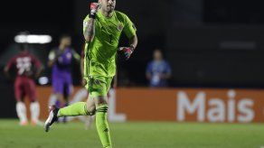 Viaje relámpago de Ospina a Colombia por problema familiar