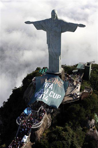 Cristo de Rí­o de Janeiro da bienvenida al Mundial 2014