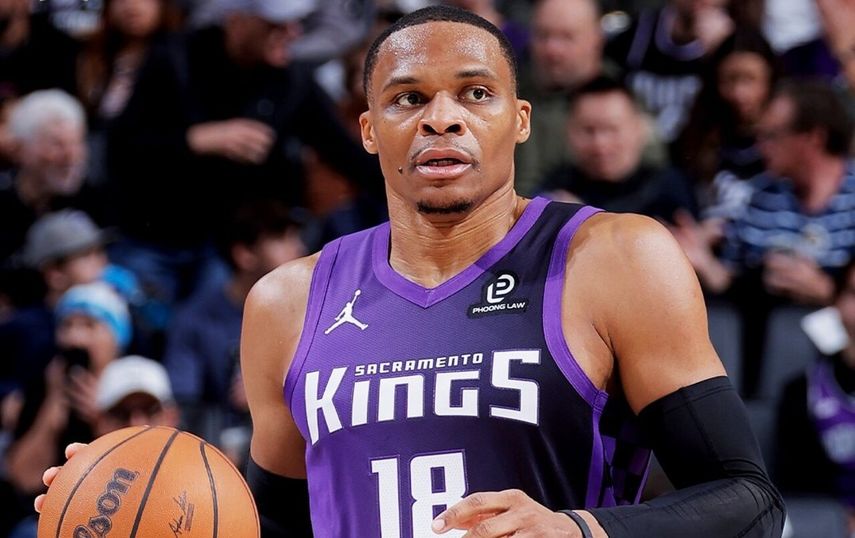 NBA: Russell Westbrook hace historia dos veces en una noche