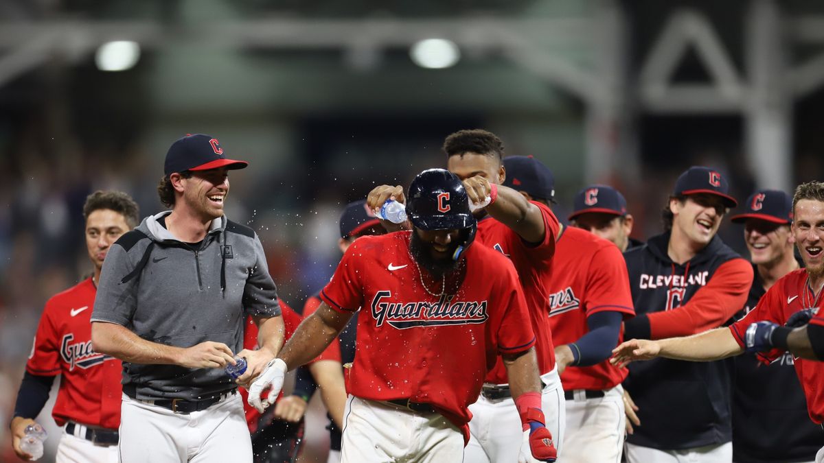 MLB reacción de fans de Marineros al lograr pase Playoffs