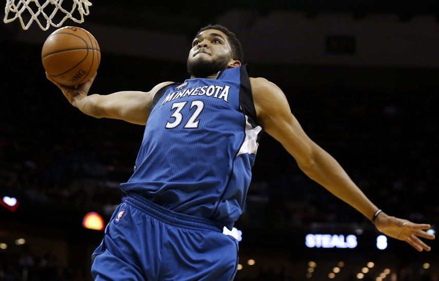 Tiros libres de Wiggins dan victoria a Wolves sobre Pelicans