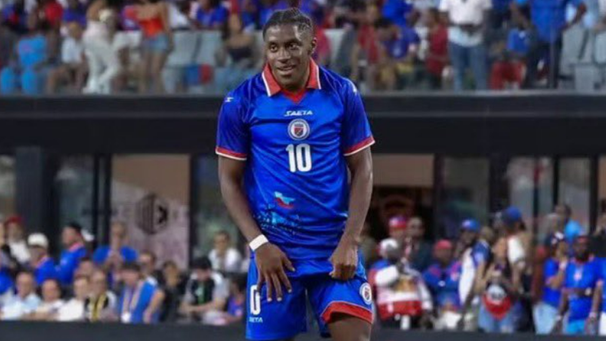 Mundial 2026: Haití ajusta el diseño de su camiseta por solicitud de la FIFA Mundial 2026: Haití ajusta el diseño de su camiseta por solicitud de la FIFA