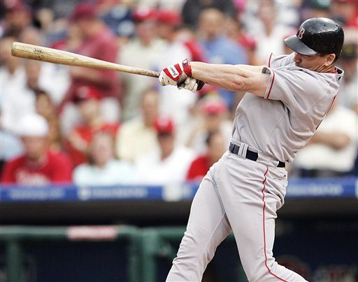 MLB: Medias Rojas 7, Filis 4; Drew conecta 4 hits
