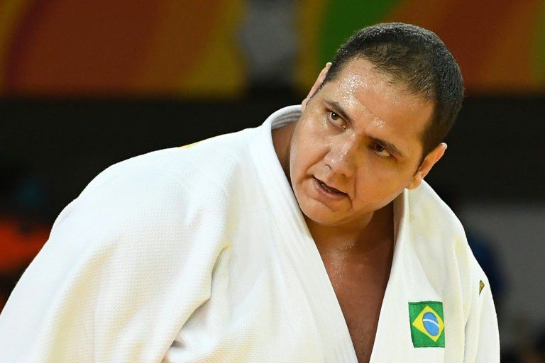 El judoca brasileño Rafael Silva gana bronce en la categoría +100 kilos