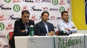 Mexicano Francisco Ramírez dirigirá al Alianza en el torneo Clausura