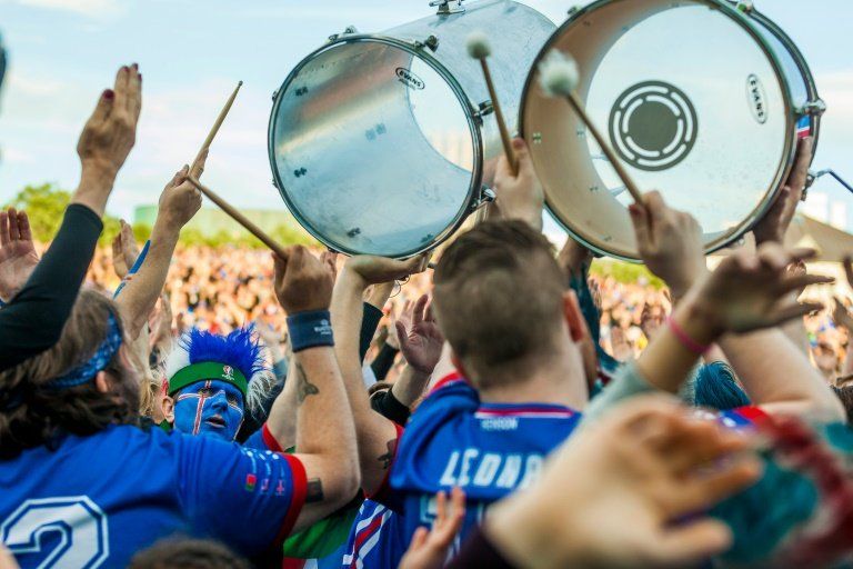 Islandia recibe a sus jugadores como héroes tras su histórica Eurocopa