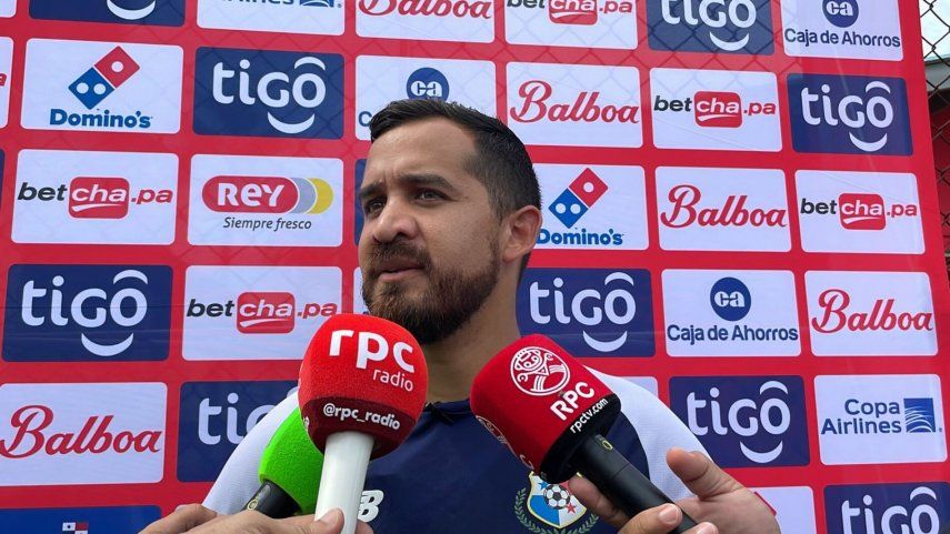 Ignacio Nacho Quintana, DT de Panamá Femenina.