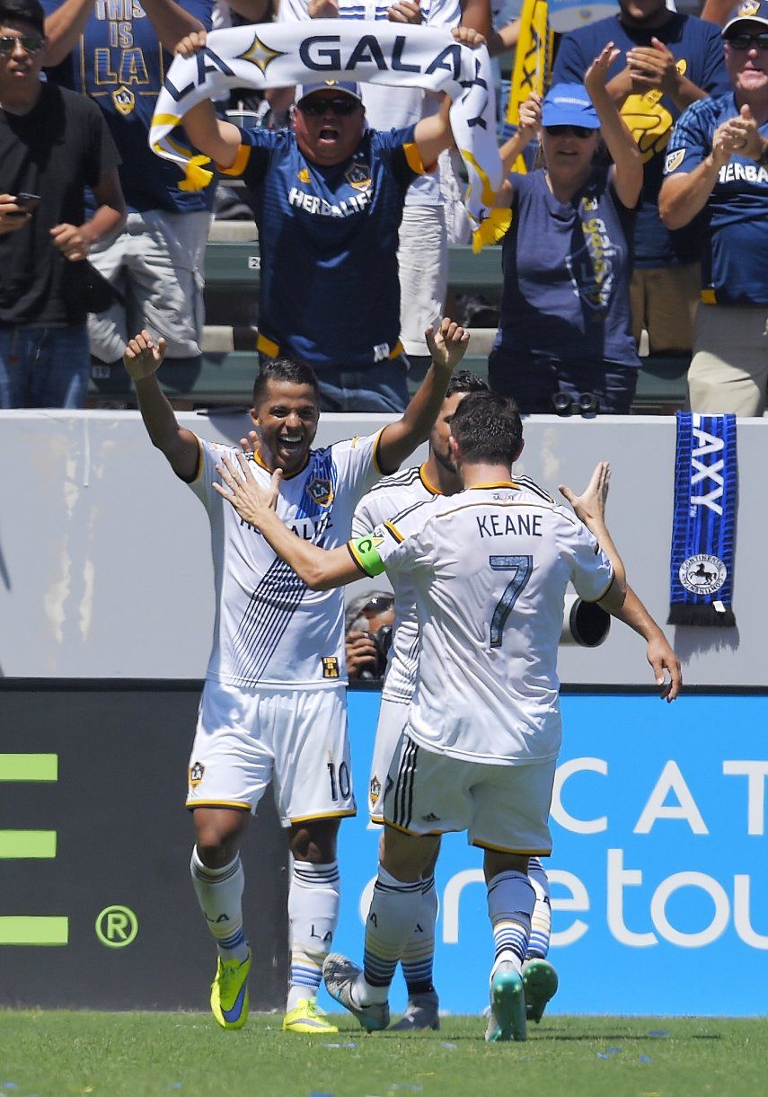 Con dos de Keane y uno de Gio, Galaxy aplasta al NYCFC