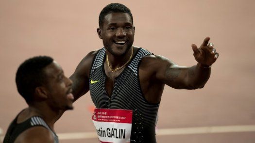 Gatlin baja otra vez de 10 segundos y Kendrick logra mejor marca del año en pértiga