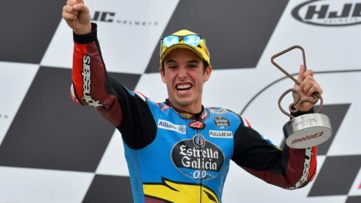 Álex Márquez, victoria en Alemania y líder del Mundial de Moto2