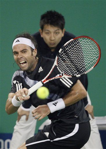 González avanza a octavos de final en Shanghai