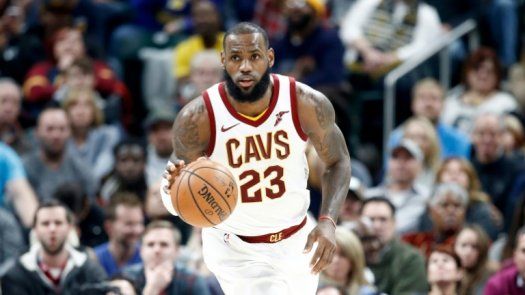 Los Cavs hilan 19 triunfos seguidos gracias a su araña LeBron James