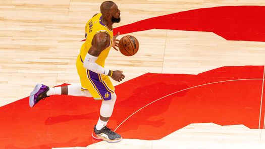 NBA: Los Lakers ganan con un gran juego de LeBron James NBA: Los Lakers ganan con un gran juego de LeBron James