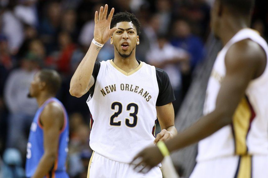 Davis anota 30 y Pelicans sobreviven ante Thunder