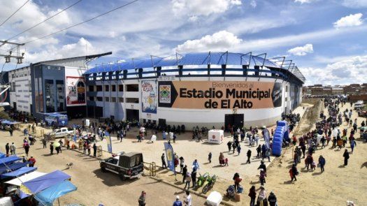 Fallece árbitro que dirigía partido de fútbol a 4.000 metros de altitud en Bolivia