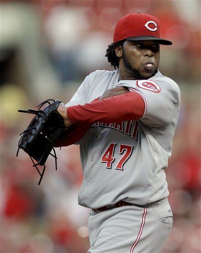 MLB: Rojos 9, Cardenales 8; Rojos rescatan a Cueto para vencer