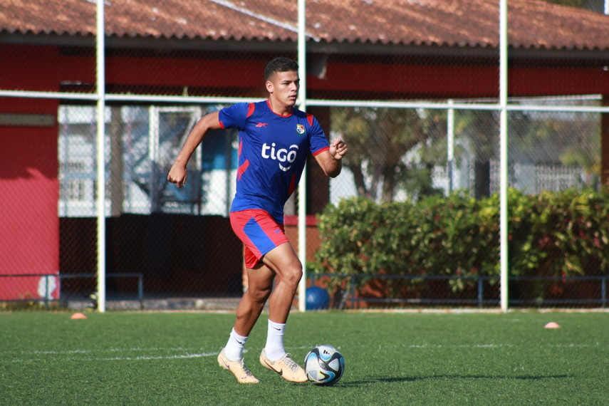 Panamá Sub-23: Edward Cedeño tiene como objetivo vencer a Paraguay&nbsp;