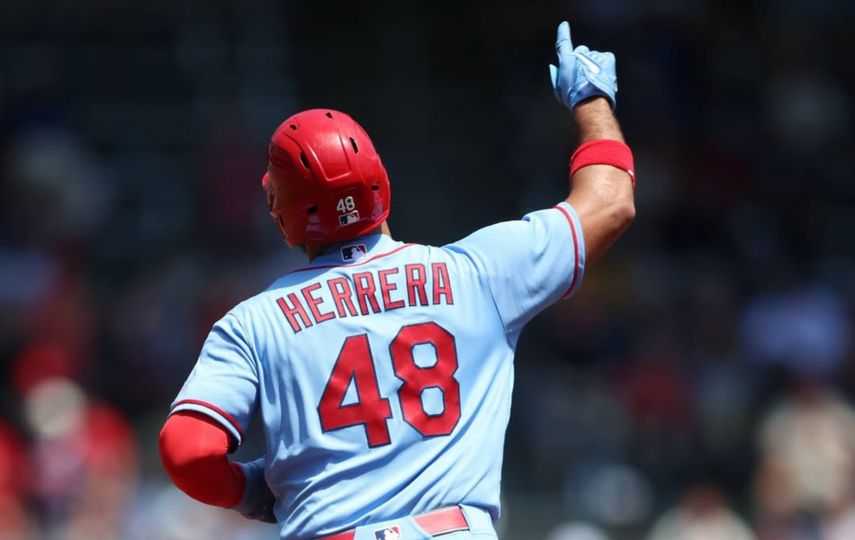 Iván Herrera conecta enorme HR con St. Louis