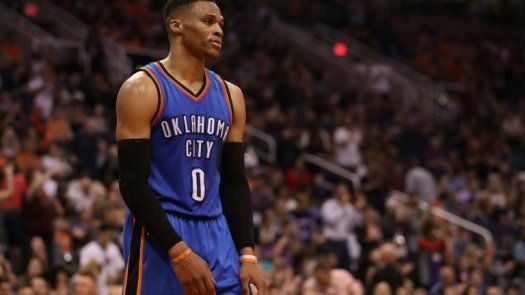 Westbrook impone su récord de triple-dobles en la NBA