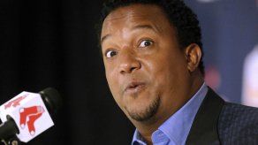 Placa de Martínez en Salón de la Fama tendrá gorra de Boston