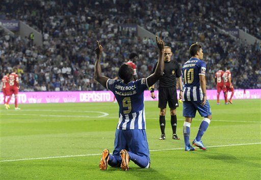 Porto gana y sigue su marcha perfecta