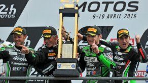 El equipo Kawasaki N.11 gana la 24 horas de Le Mans de moto