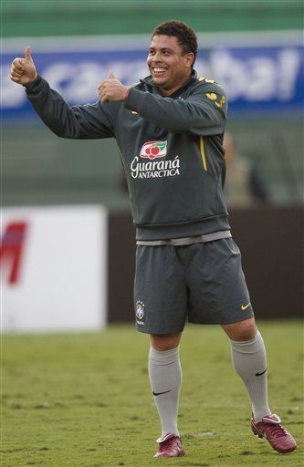 Ronaldo se despide de la selección de Brasil