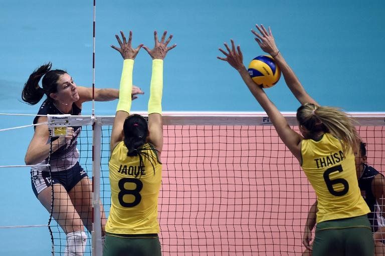 Estados Unidos sorprende a Brasil y pasa a la final del Mundial femenino de voleibol