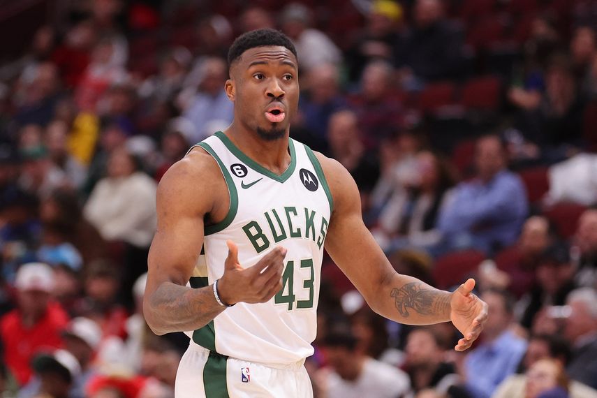 NBA: Thanasis Antetokounmpo es suspendido por cabezazo