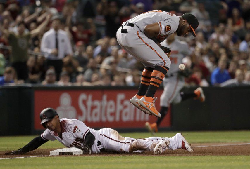 Escobar pega 2 triples, Jones 3 hits, Arizona gana a Orioles