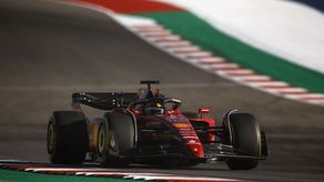 Charles Leclerc y Sainz Jr. los más rápidos en los primeros ensayos libres de Austin