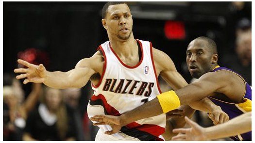 NBA: Trail Blazers 107, Lakers 98; Roy anota 32 puntos