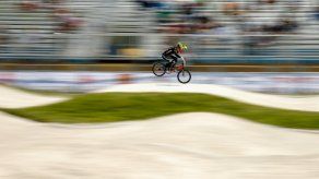 Colombiana Pajón da su primera pedalada hacia el triunfo Panamericano en BMX