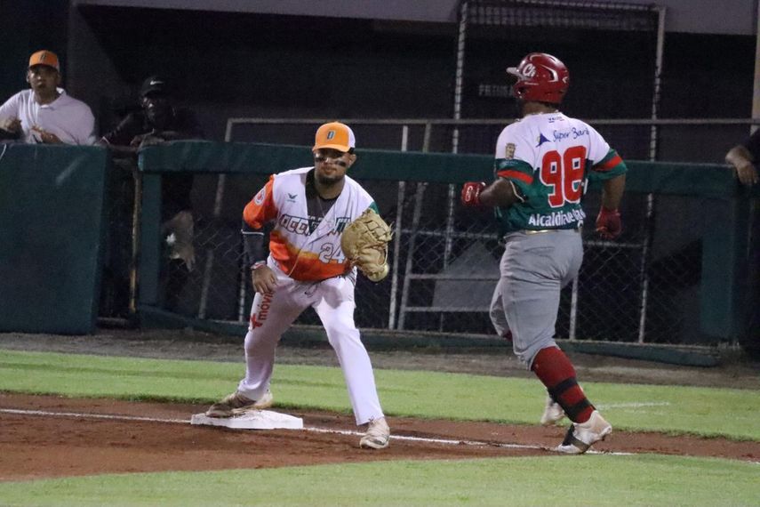 Béisbol Mayor 2024: Partidos para hoy domingo 14 de abril
