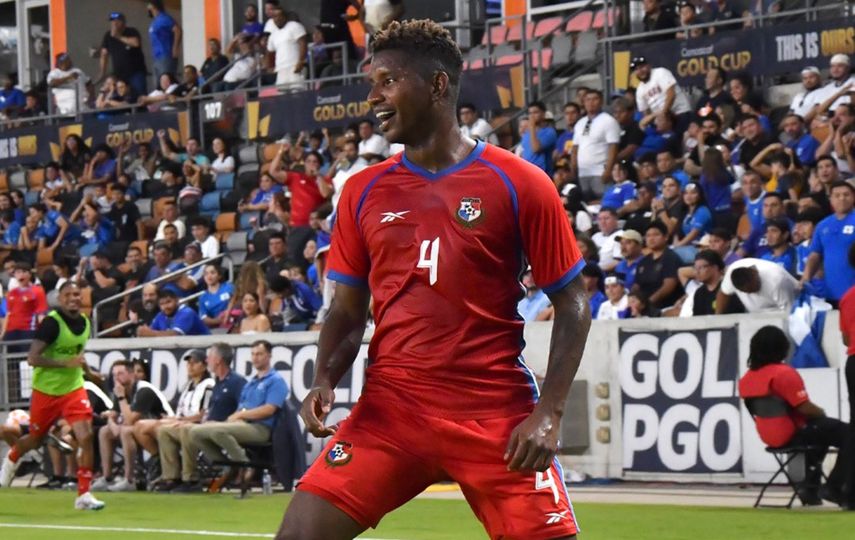 Fidel Escobar confiesa que estaba nervioso pero solicitó el primer penal