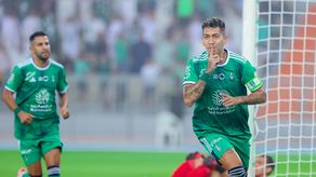 Roberto Firmino se estrena con Hat Trick en el Al Ahli