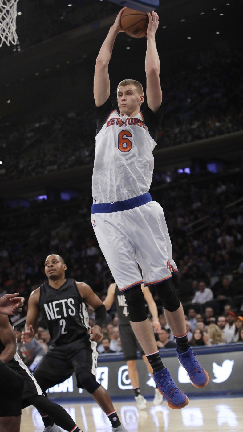 Carmelo Anthony anota 22, Knicks vencen 110-96 a Nets