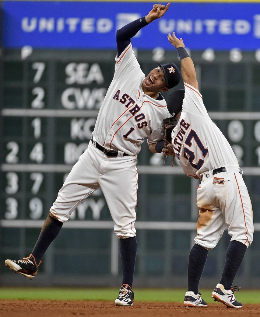 Bregman y Gurriel comandan ataque de Astros al vencer a Rays