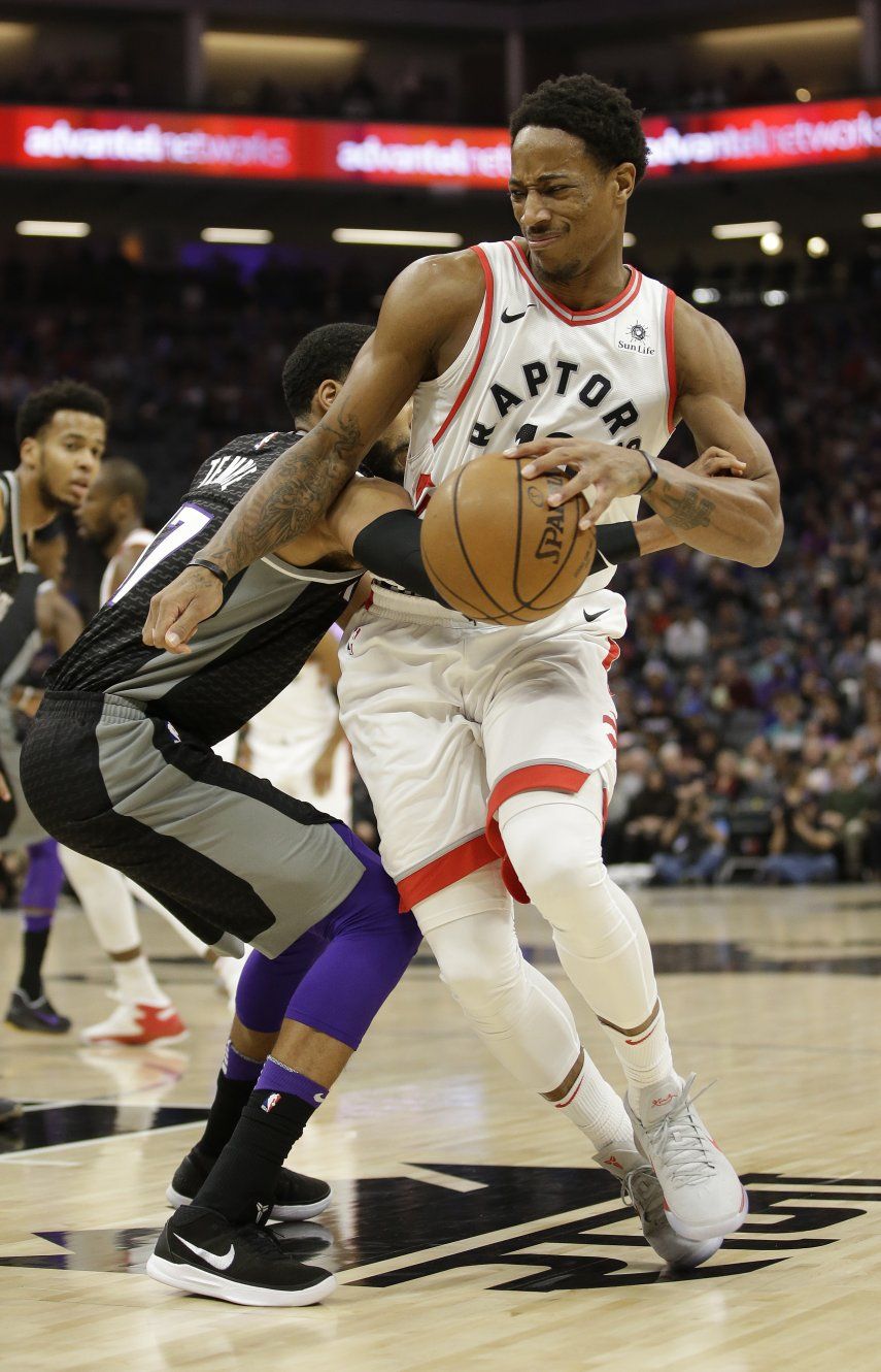 DeMar DeRozan lleva a Raptors hacia 6to triunfo seguido
