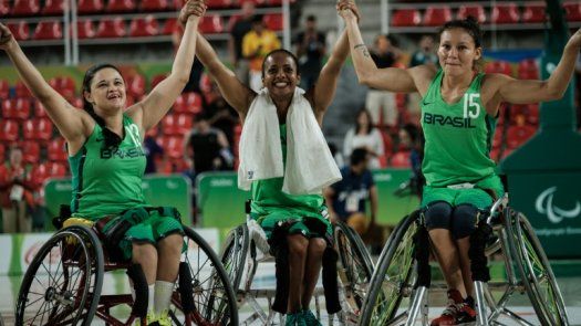 Brasil suma 10 oros paralímpicos