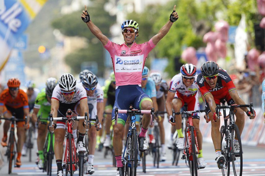Matthews gana la tercera etapa y sigue de líder del Giro