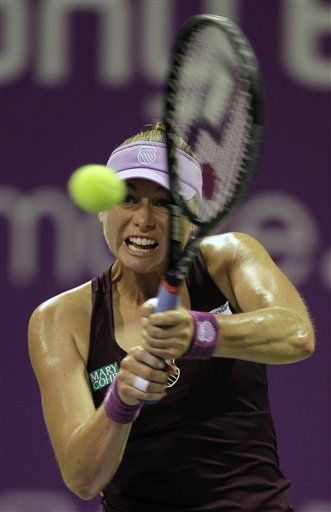 Zvonareva derrota a Jankovic en Campeonato de WTA