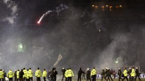 Violencia impide jugar el clásico Panathinaikos-Olympiakos